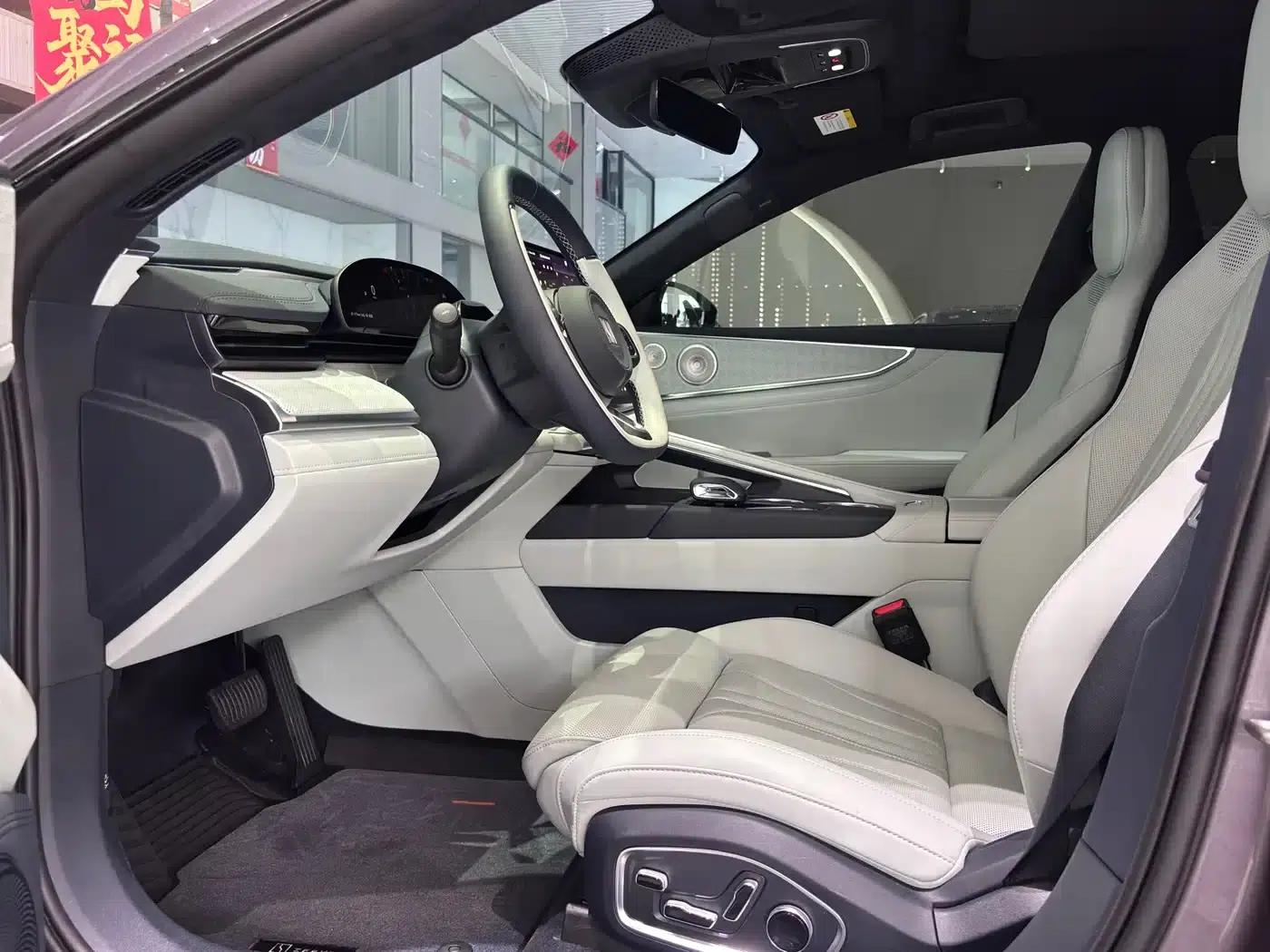 Extreme Krypton 001 2026 Model 103-degree AWD Ultra Edition — миниатюра 5