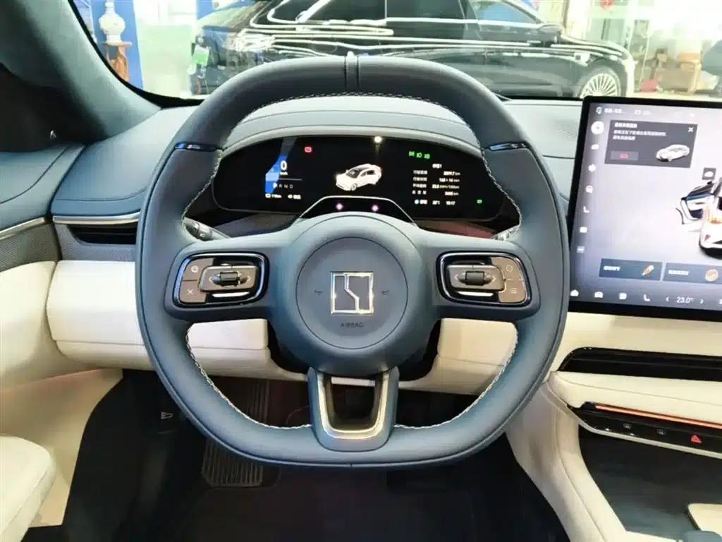 Extreme Krypton 001 2025 YOU Edition 100kWh Four-Wheel Drive — миниатюра 11
