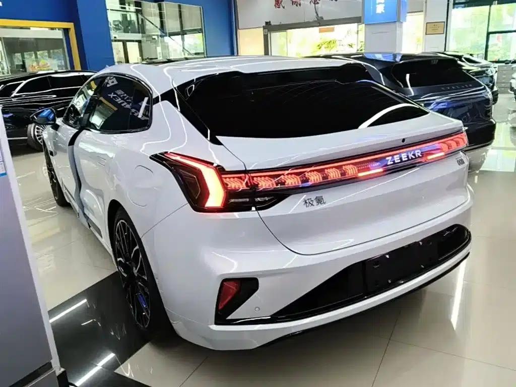 Extreme Krypton 001 2025 YOU Edition 100kWh Four-Wheel Drive — миниатюра 5