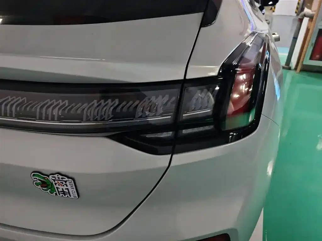 Extreme Krypton 001 2025 WE Edition 100kWh Rear-Wheel Drive — миниатюра 8