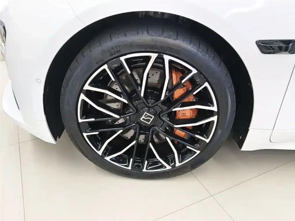 Extreme Krypton 001 2025 YOU Edition 100kWh Four-Wheel Drive — миниатюра 23