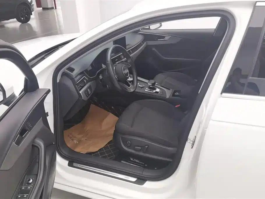 Audi A4L 2019 40 TFSI Progressive (China VI Emission Standard) — миниатюра 9