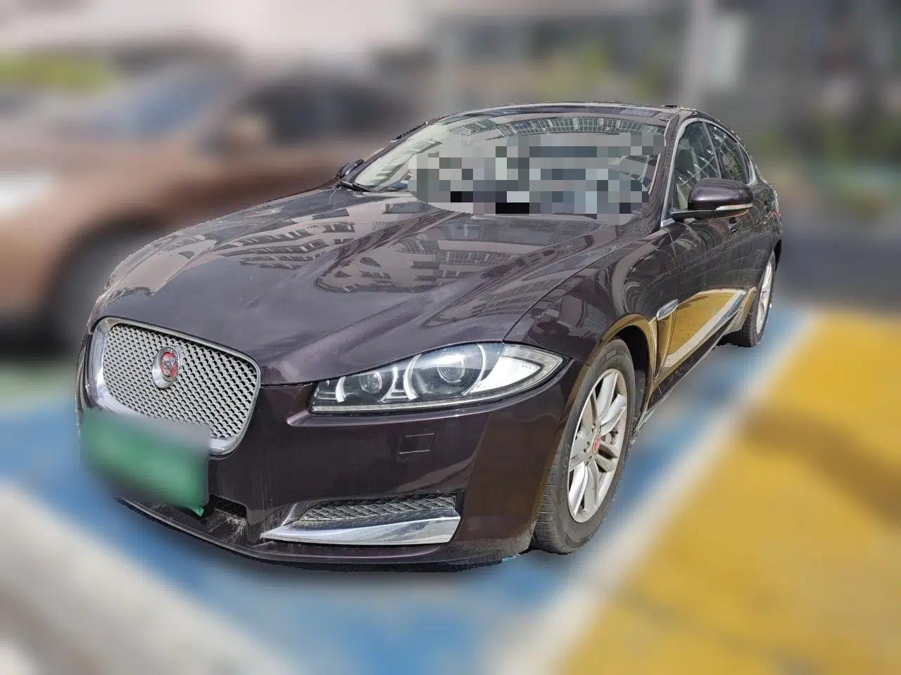 Used Jaguar XF 2013 XF 2.0T Luxury Edition — миниатюра 1