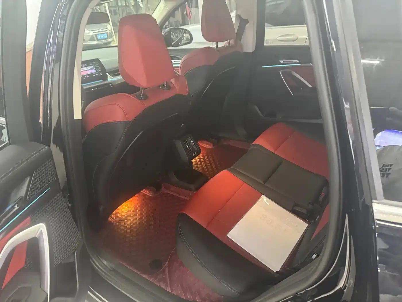 BMW iX1 2023 eDrive25L M Sport Package — миниатюра 7