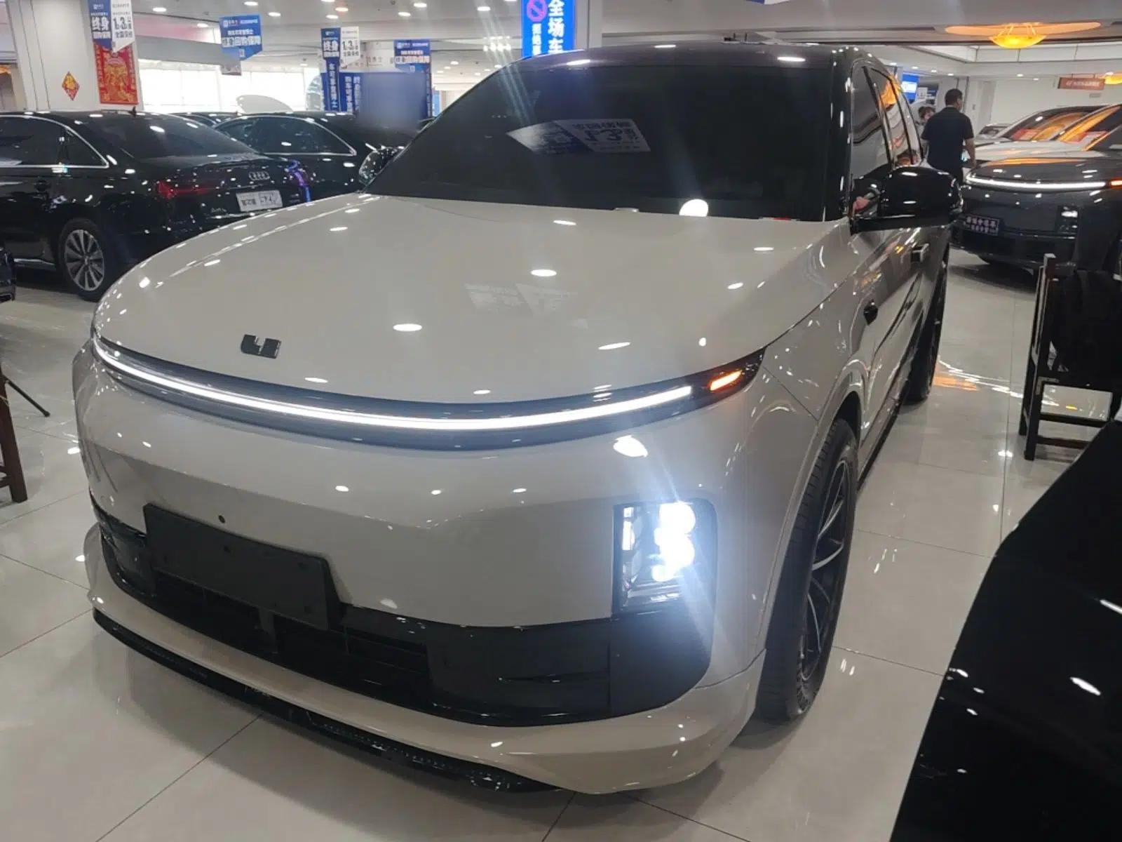 Used Li Auto L6 2024 Pro Model — миниатюра 1