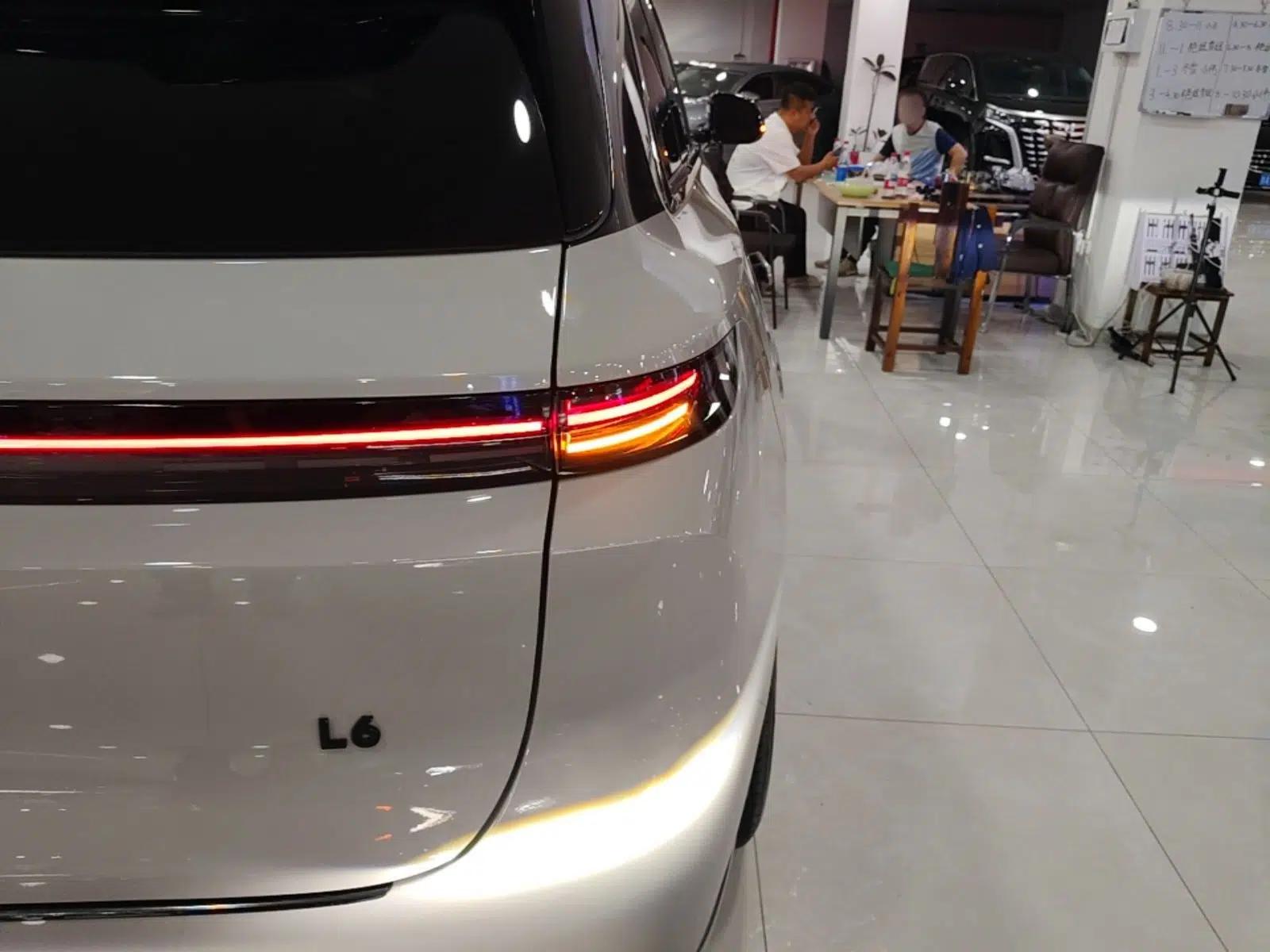 Used Li Auto L6 2024 Pro Model — миниатюра 9