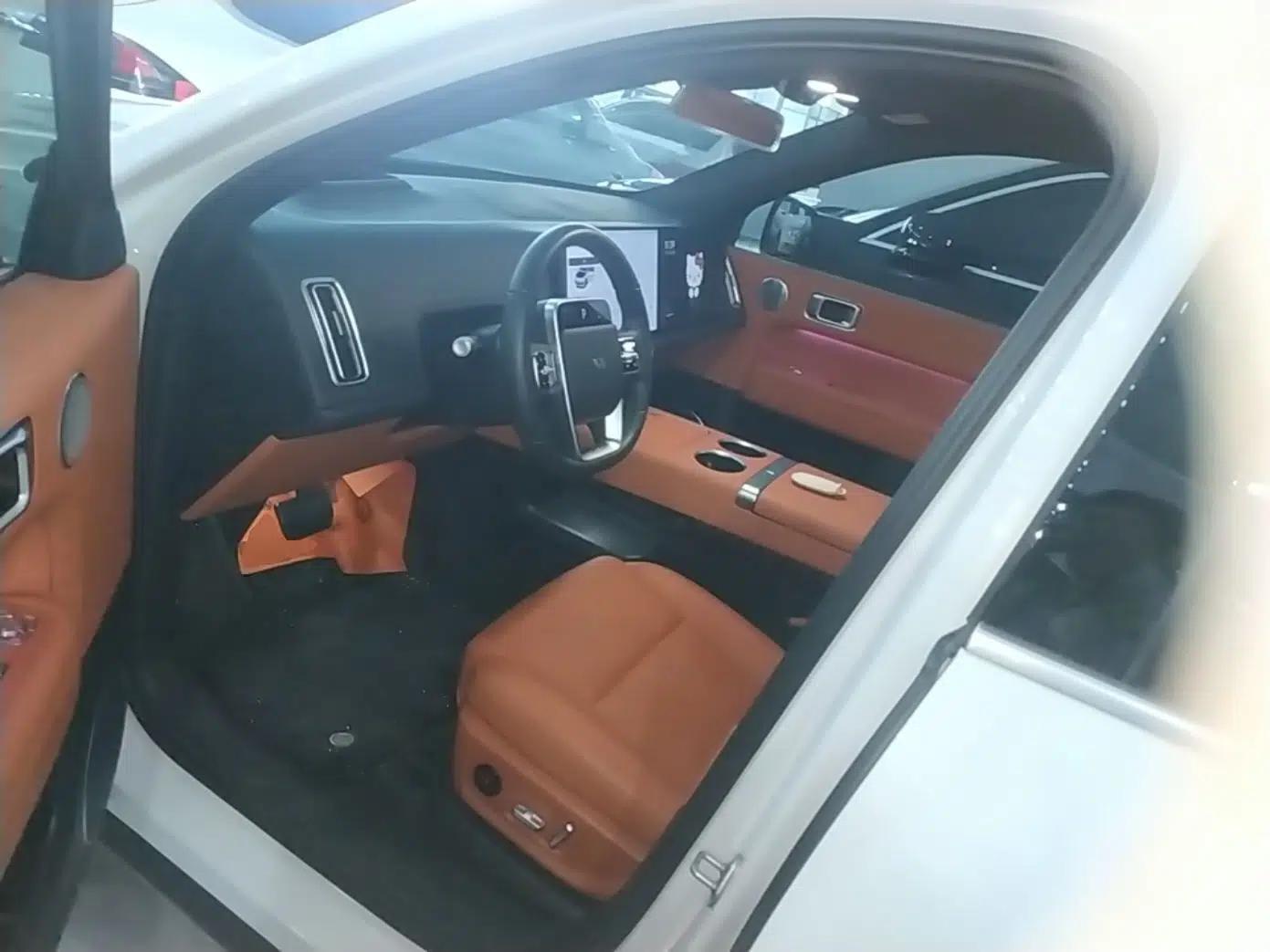 Used Li Auto L6 2024 Pro Model — миниатюра 23