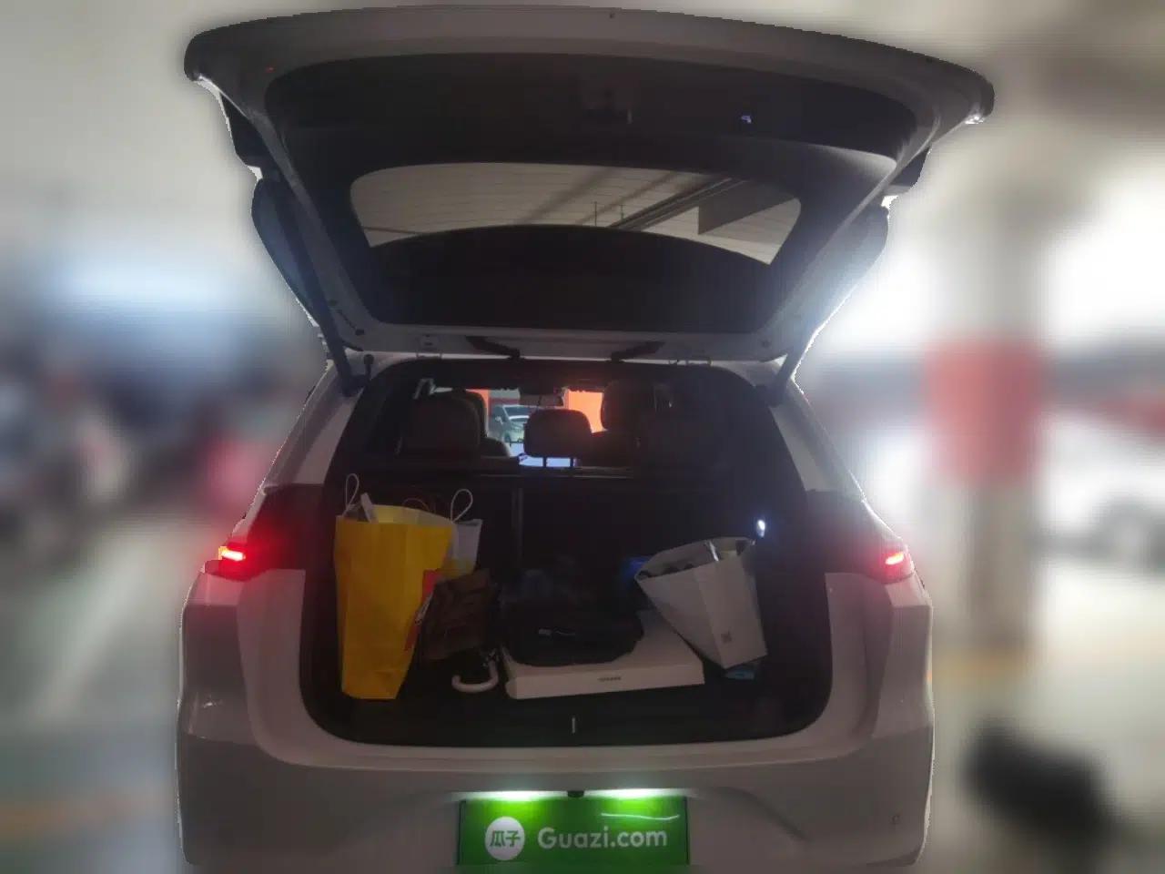 Used Li Auto L6 2025 Pro Smart Refresh Edition — миниатюра 19