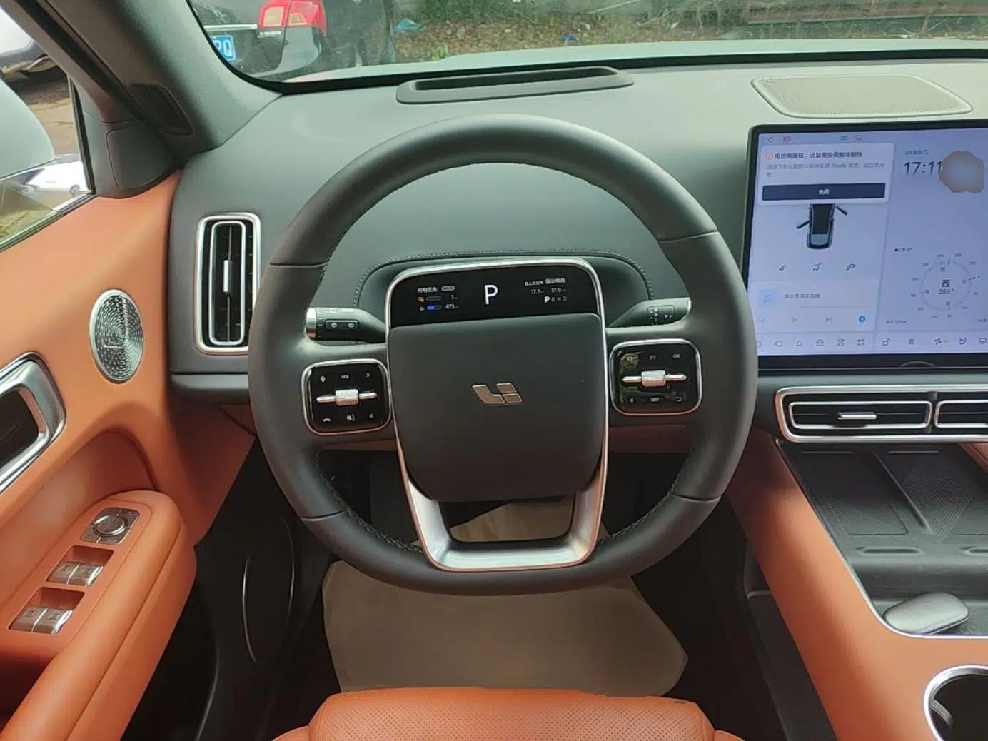 Used Li Auto L6 2025 Max Smart Refresh Edition — миниатюра 18