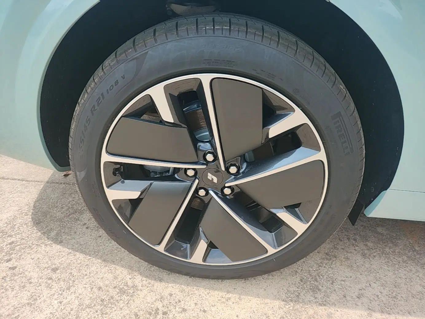 Used Li Auto L6 2025 Pro Smart Refresh Edition — миниатюра 11