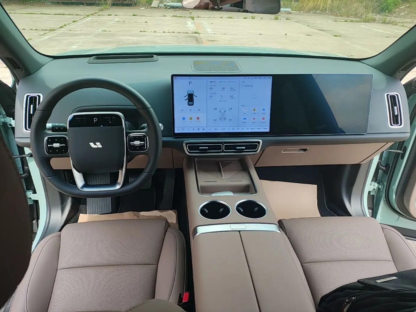 Used Li Auto L6 2025 Pro Smart Refresh Edition — миниатюра 17