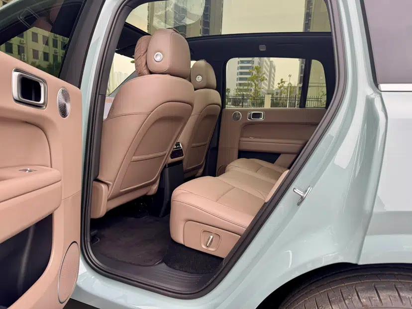 Used Li Auto L6 2025 Pro Smart Refresh Edition — миниатюра 30