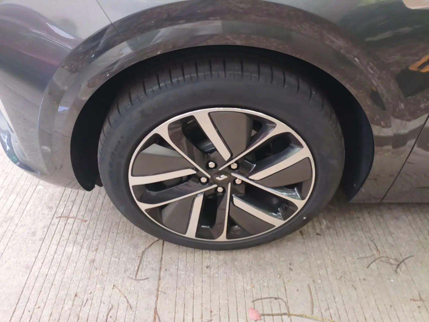 Used Li Auto L6 2024 Pro Model — миниатюра 10