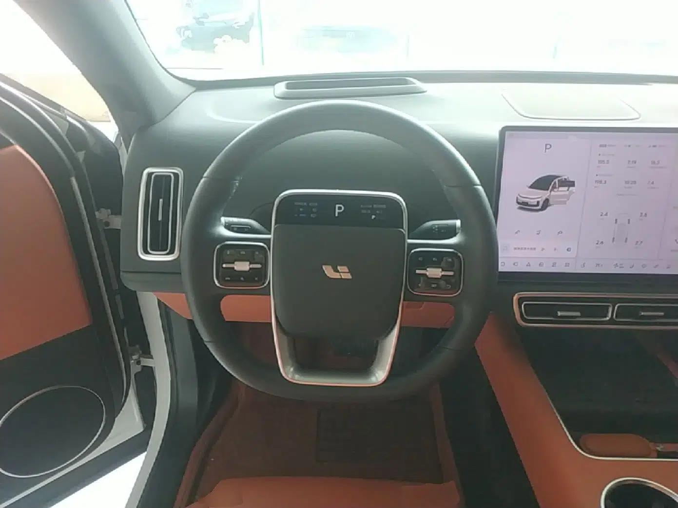 Used Li Auto L6 2025 Pro Smart Refresh Edition — миниатюра 13