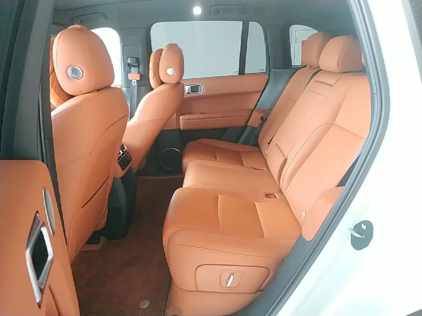 Used Li Auto L6 2025 Pro Smart Refresh Edition — миниатюра 20