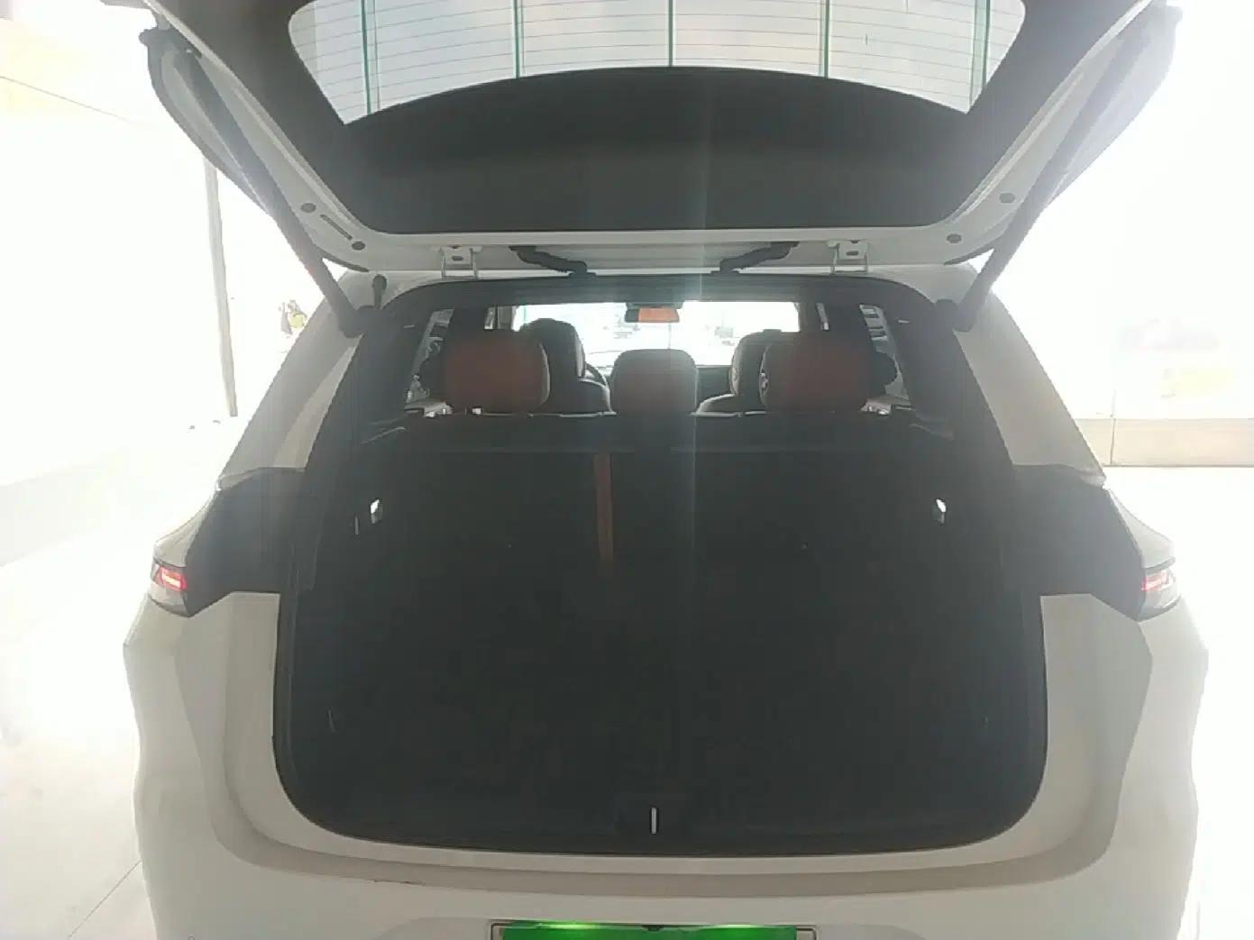 Used Li Auto L6 2025 Pro Smart Refresh Edition — миниатюра 22