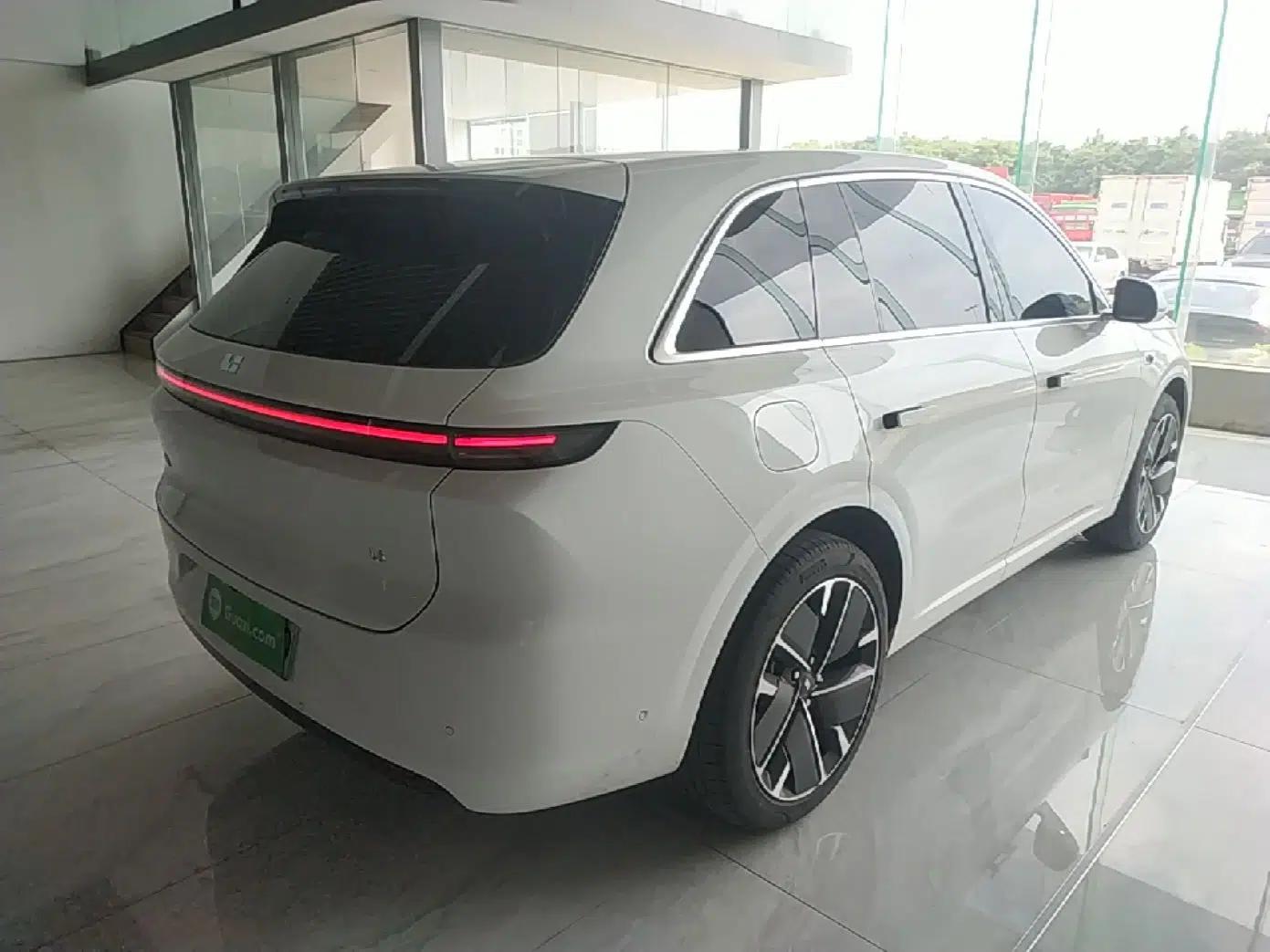 Used Li Auto L6 2025 Pro Smart Refresh Edition — миниатюра 6