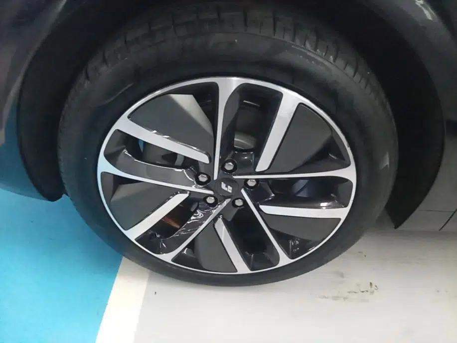 Used Li Auto L6 2024 Max — миниатюра 15