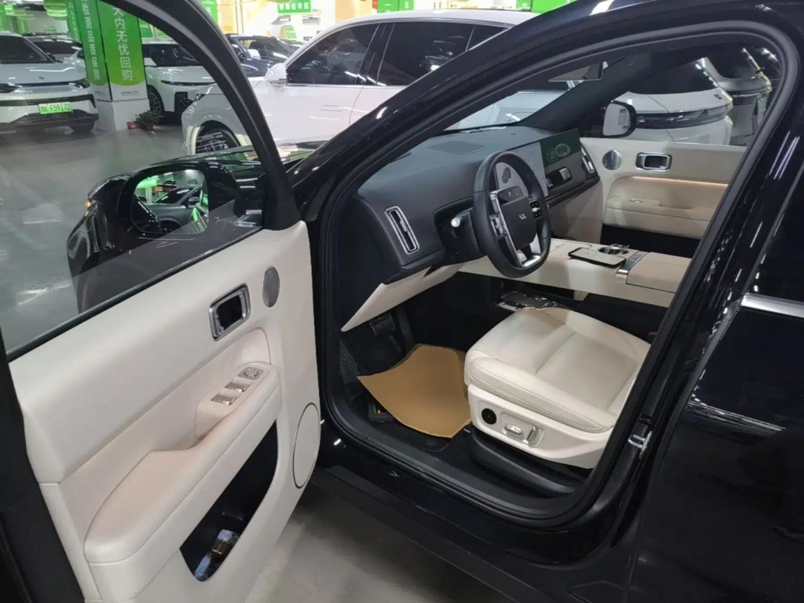 Used Li Auto L6 2024 Pro Model — миниатюра 18