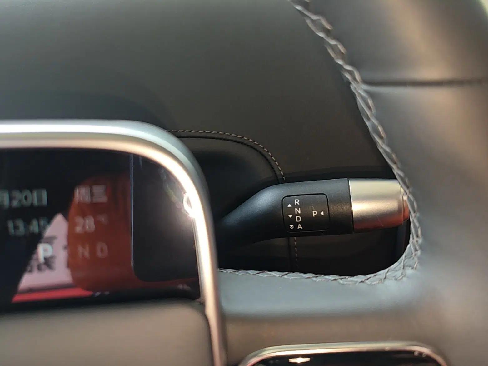 Used Li Auto L6 2025 Pro Smart Refresh Edition — миниатюра 21
