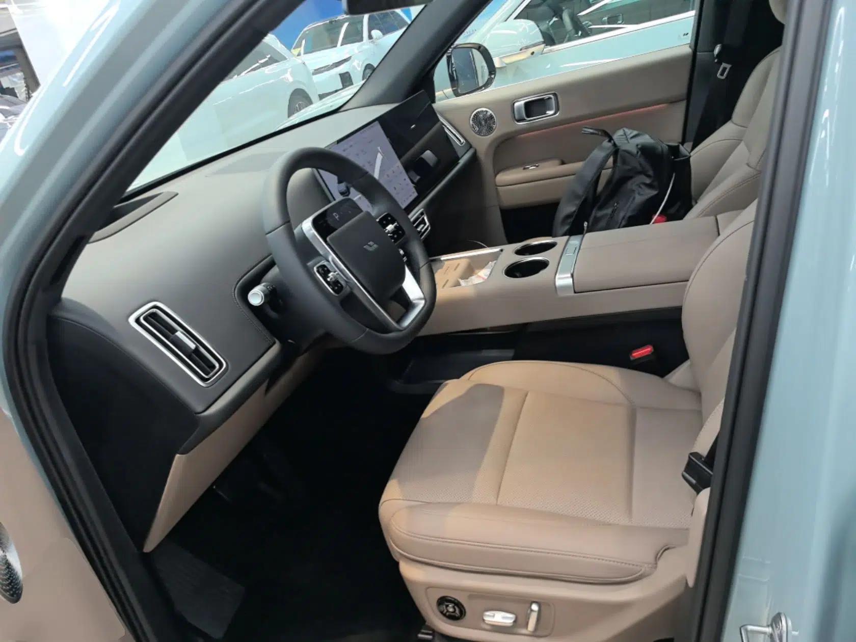 Used Li Auto L6 2025 Max Smart Refresh Edition — миниатюра 22