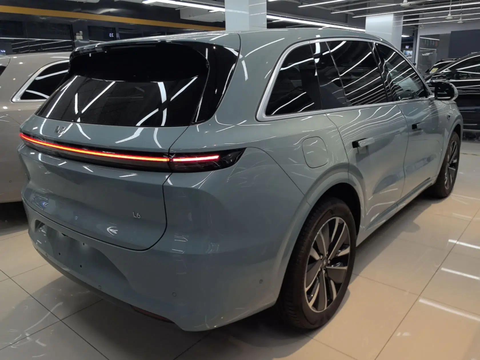 Used Li Auto L6 2025 Max Smart Refresh Edition — миниатюра 6