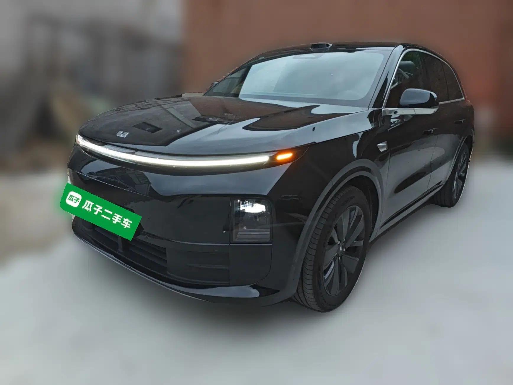 Used Li Auto L6 2025 Max Smart Refresh Edition — миниатюра 1