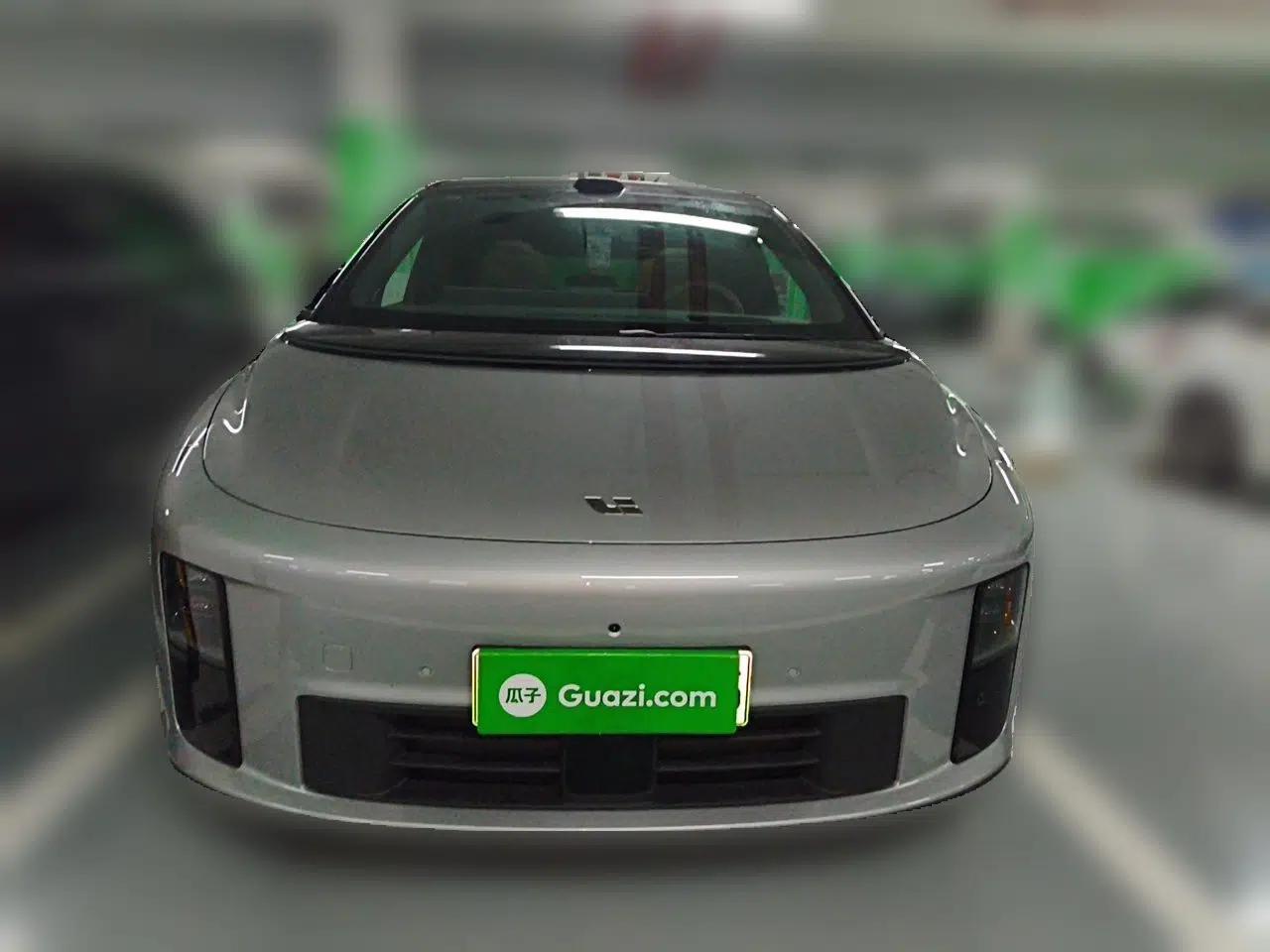 Used Li Auto i6 2025 Model Four-Wheel-Drive Standard Type — миниатюра 2