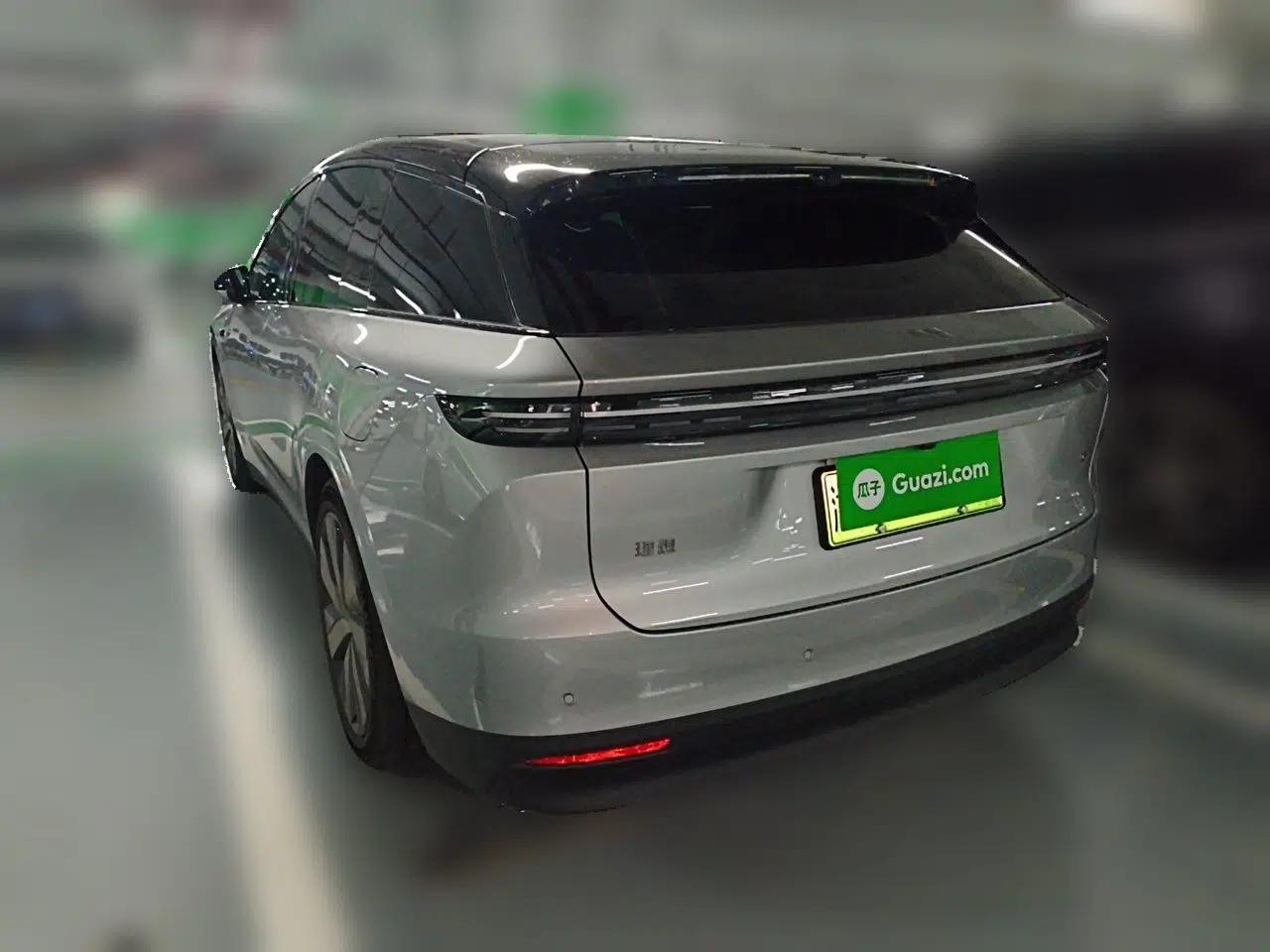 Used Li Auto i6 2025 Model Four-Wheel-Drive Standard Type — миниатюра 4