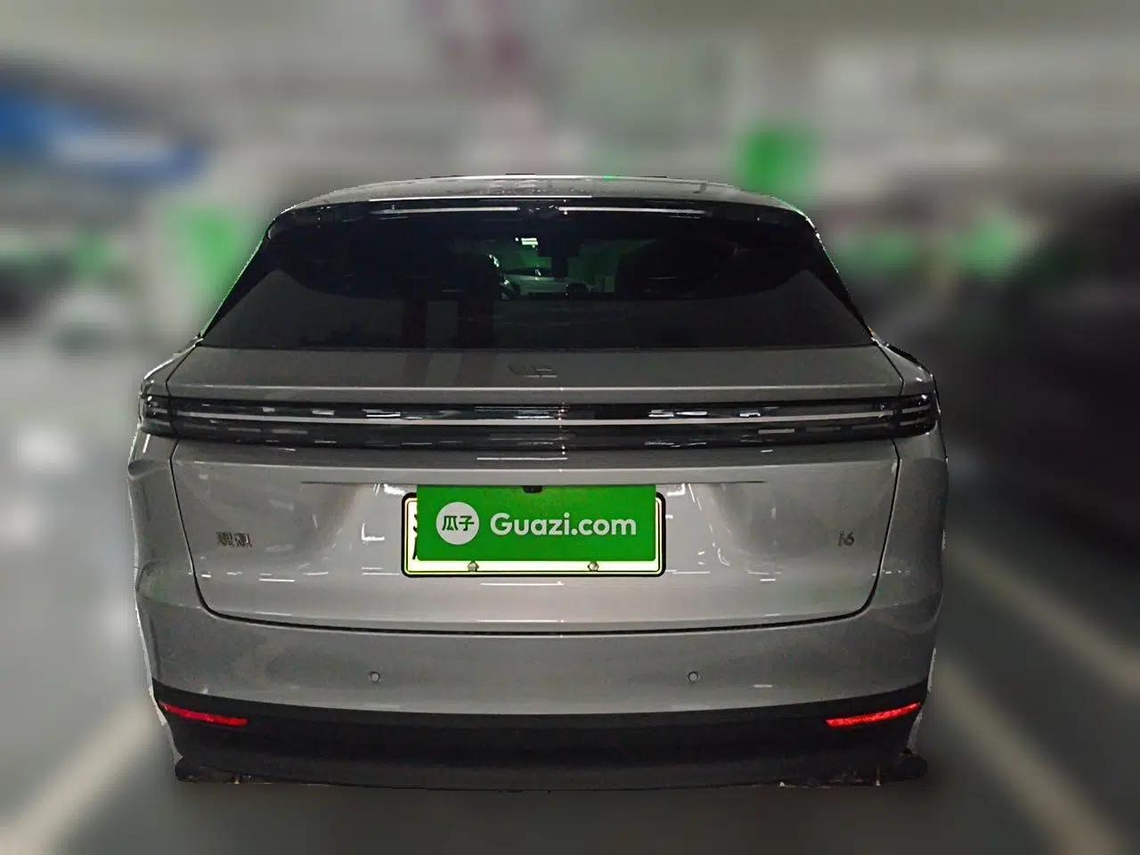 Used Li Auto i6 2025 Model Four-Wheel-Drive Standard Type — миниатюра 5
