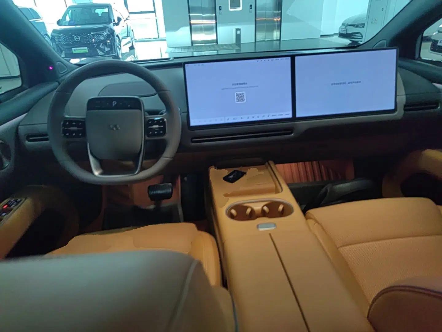Used Li Auto i6 2025 Model Four-Wheel-Drive Standard Type — миниатюра 12