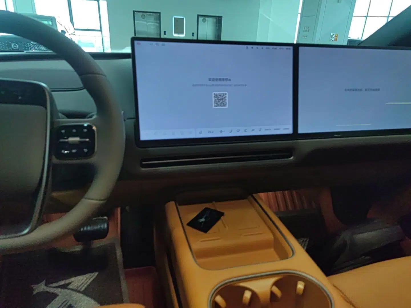 Used Li Auto i6 2025 Model Four-Wheel-Drive Standard Type — миниатюра 15