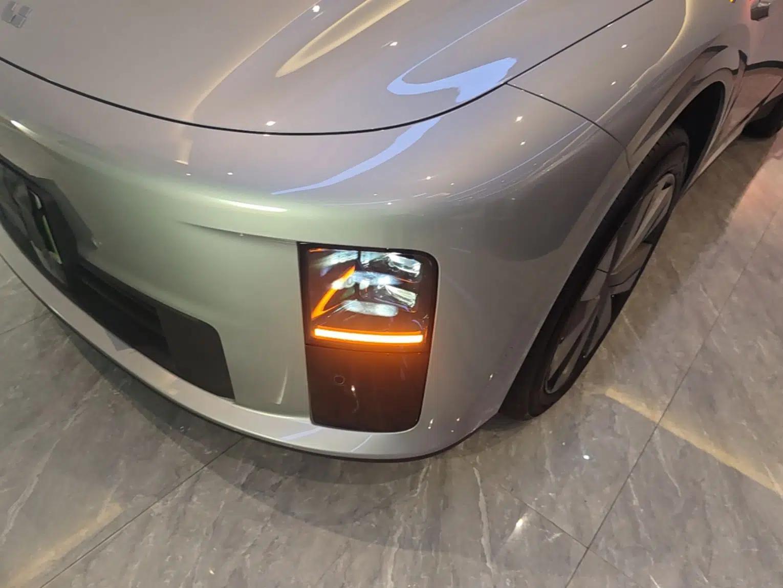 Used Li Auto i6 2025 Model Two-Wheel-Drive Standard Type — миниатюра 8