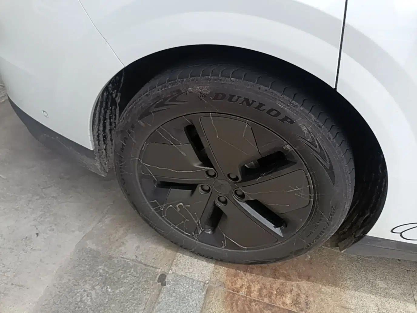Used Li Auto i6 2025 Model Two-Wheel-Drive Standard Type — миниатюра 11