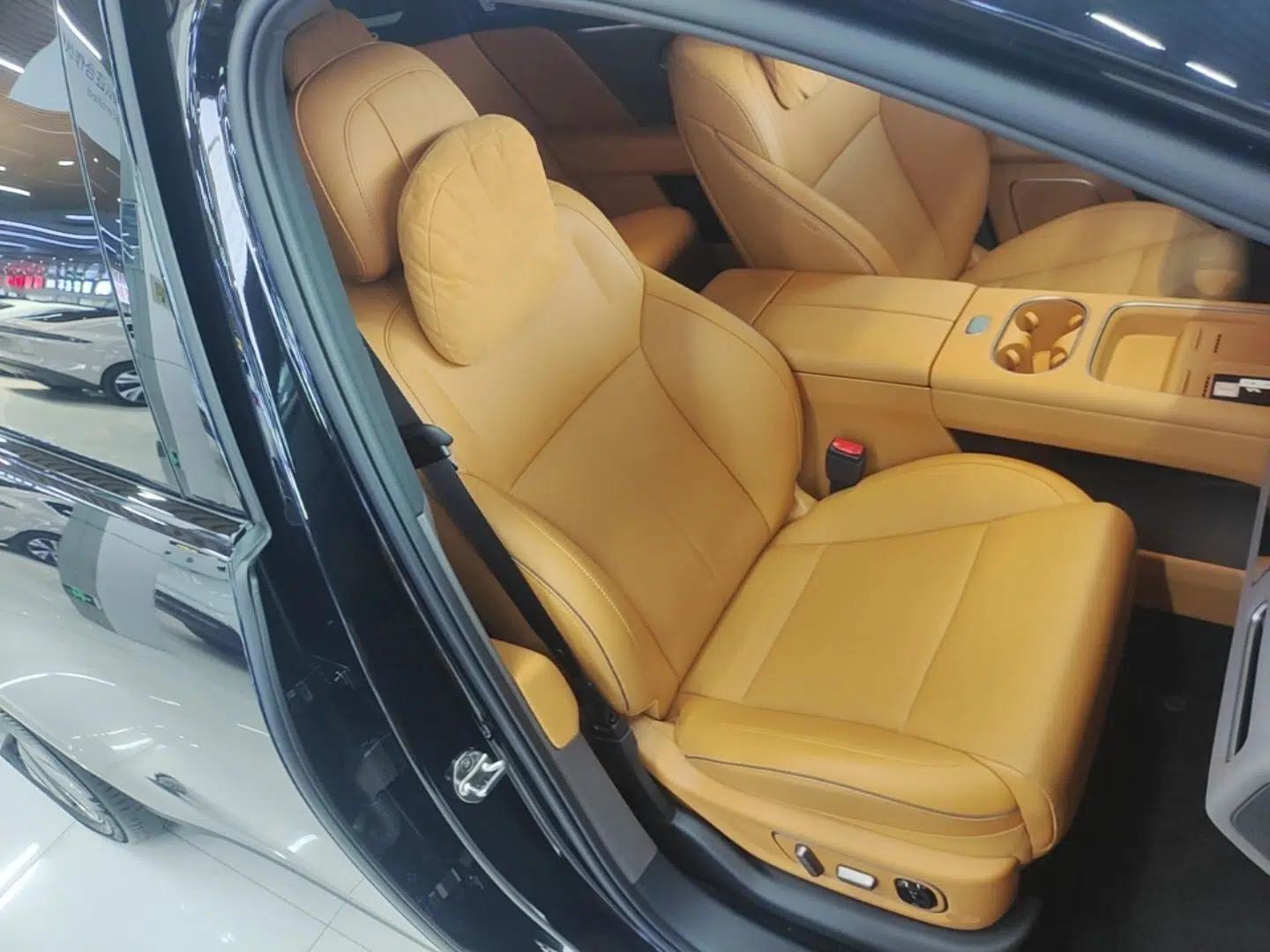 Used Li Auto i6 2025 Model Two-Wheel-Drive Standard Type — миниатюра 19
