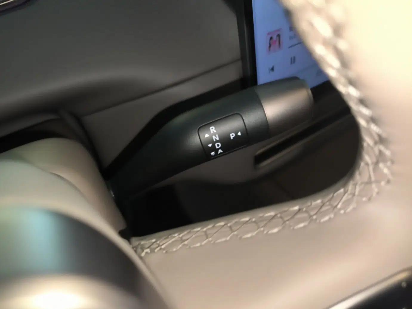 Used Li Auto i6 2025 Model Two-Wheel-Drive Standard Type — миниатюра 16