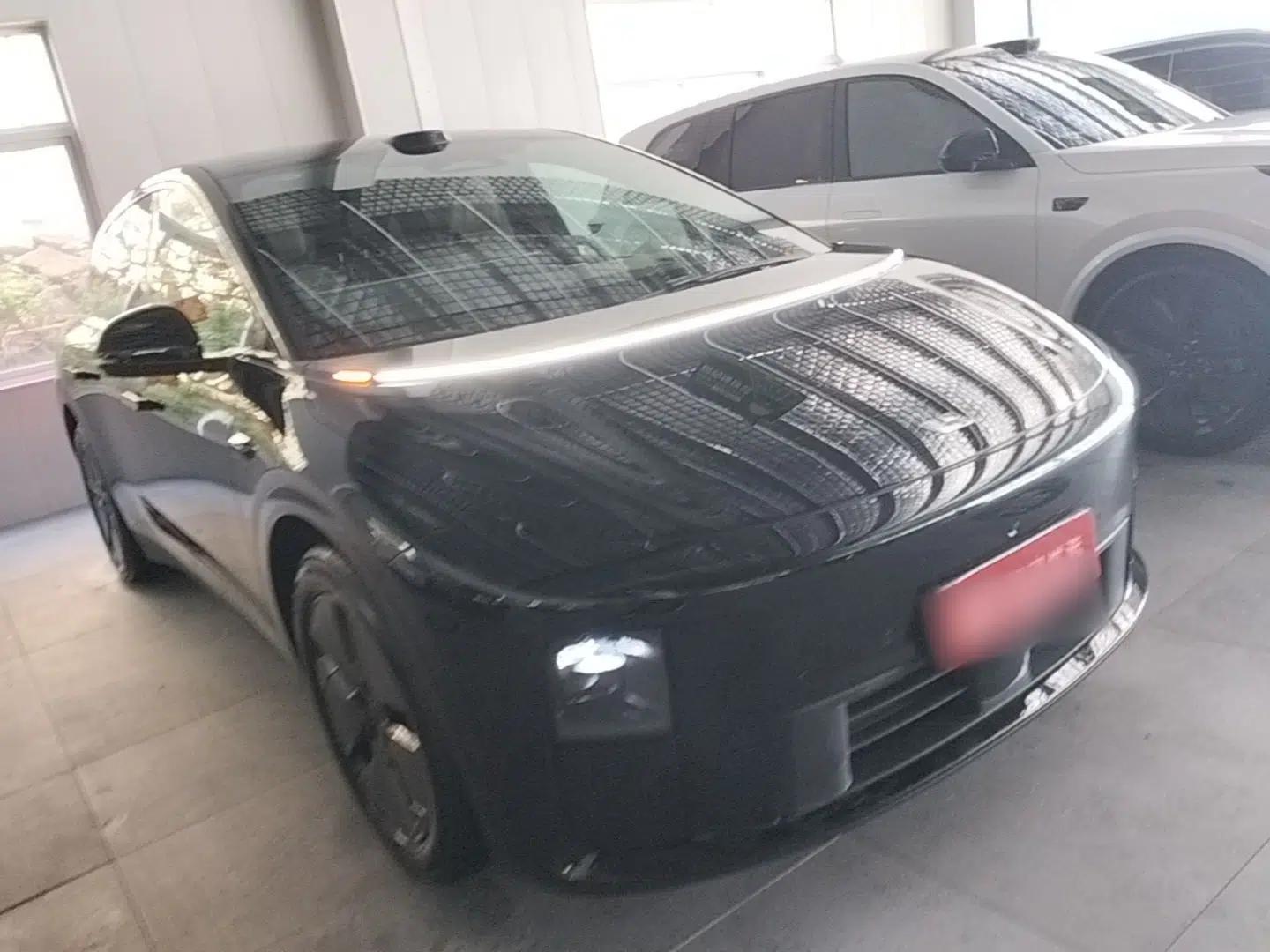 Used Li Auto i6 2025 Model Two-Wheel-Drive Standard Type — миниатюра 12
