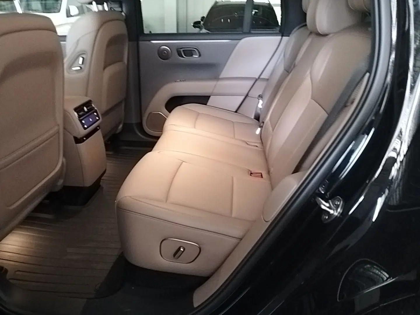 Used Li Auto i6 2025 Model Two-Wheel-Drive Standard Type — миниатюра 25