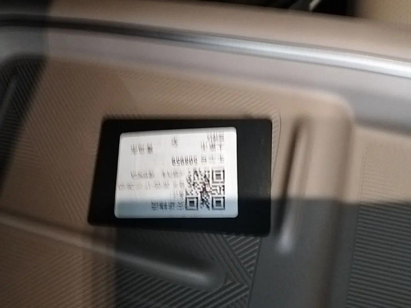 Used Li Auto i6 2025 Model Two-Wheel-Drive Standard Type — миниатюра 28