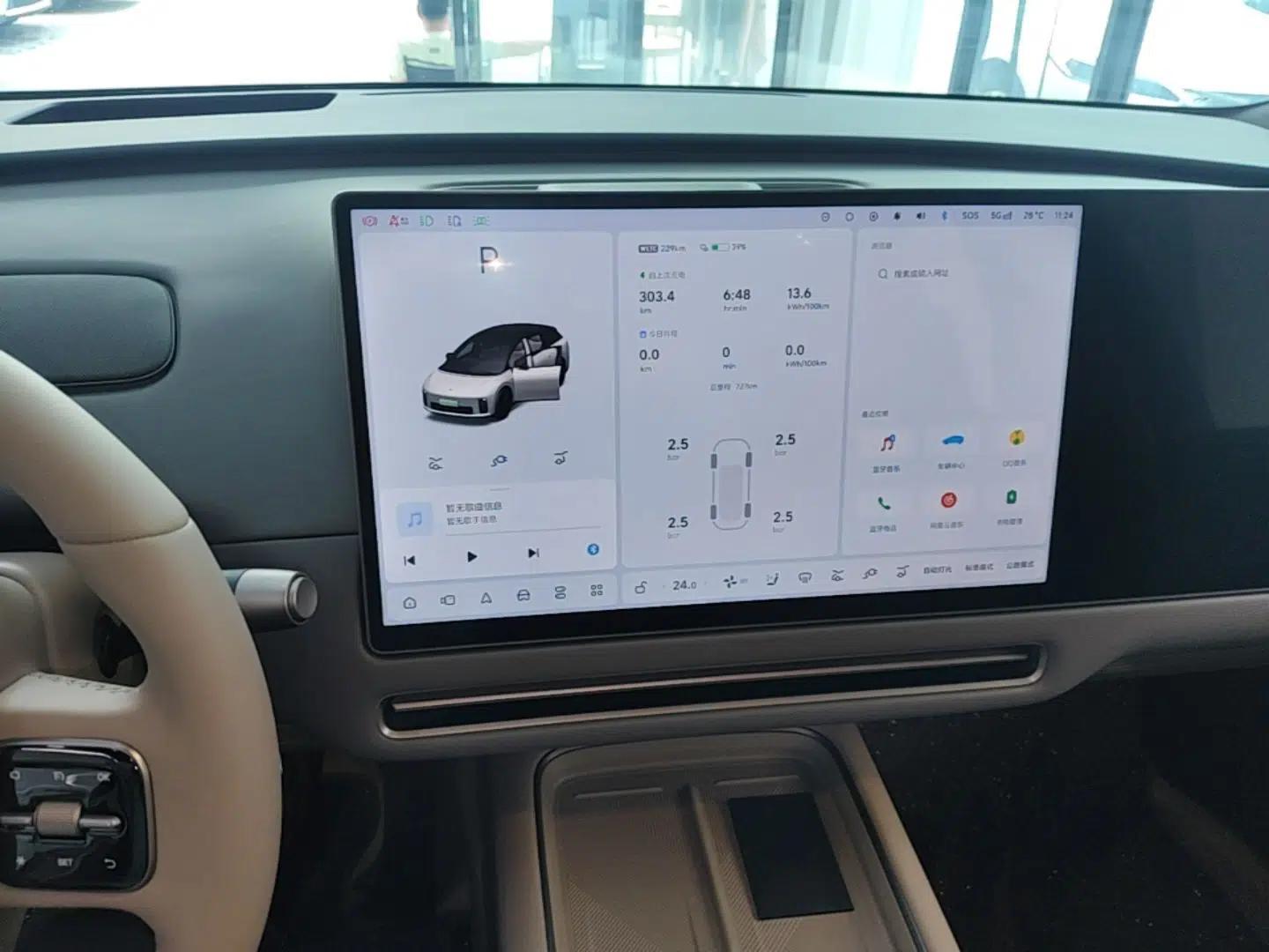 Used Li Auto i6 2025 Model Two-Wheel-Drive Standard Type — миниатюра 15