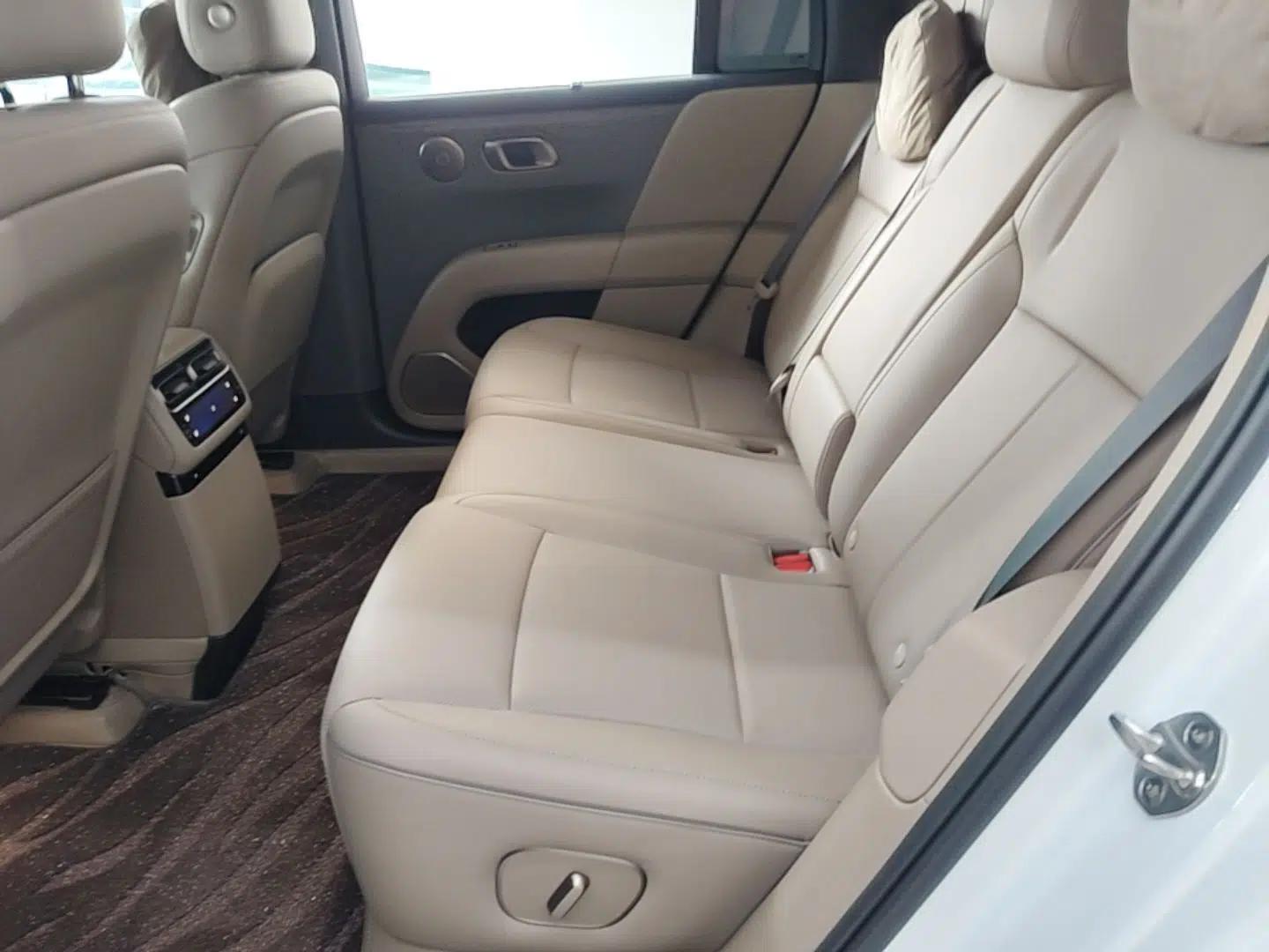 Used Li Auto i6 2025 Model Two-Wheel-Drive Standard Type — миниатюра 20