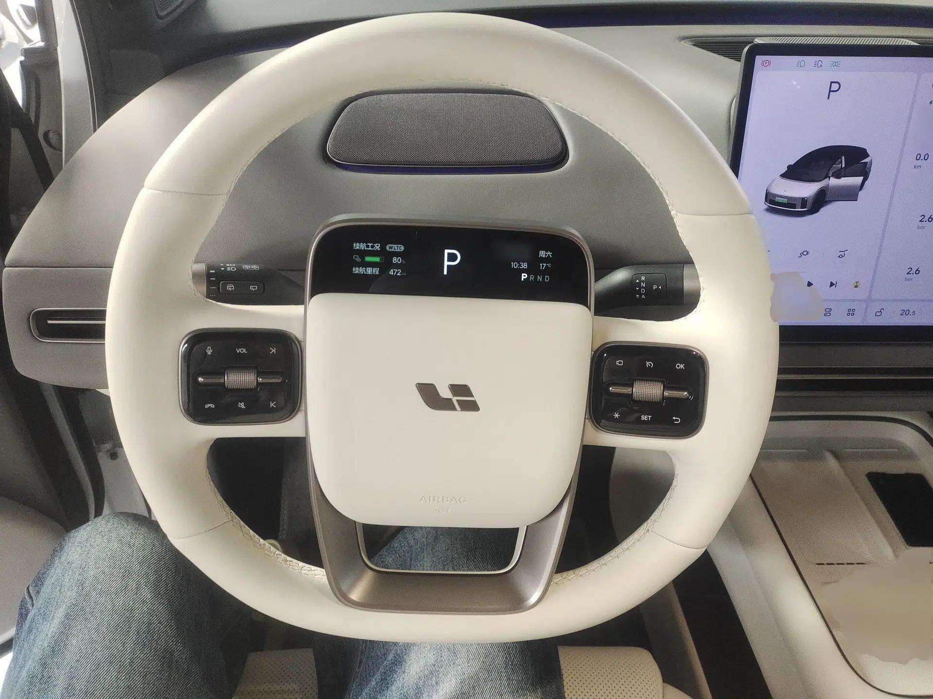 Used Li Auto i6 2025 Model Two-Wheel-Drive Standard Type — миниатюра 13