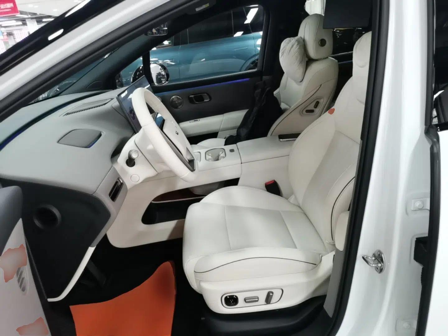 Used Li Auto i6 2025 Model Four-Wheel-Drive Standard Type — миниатюра 22