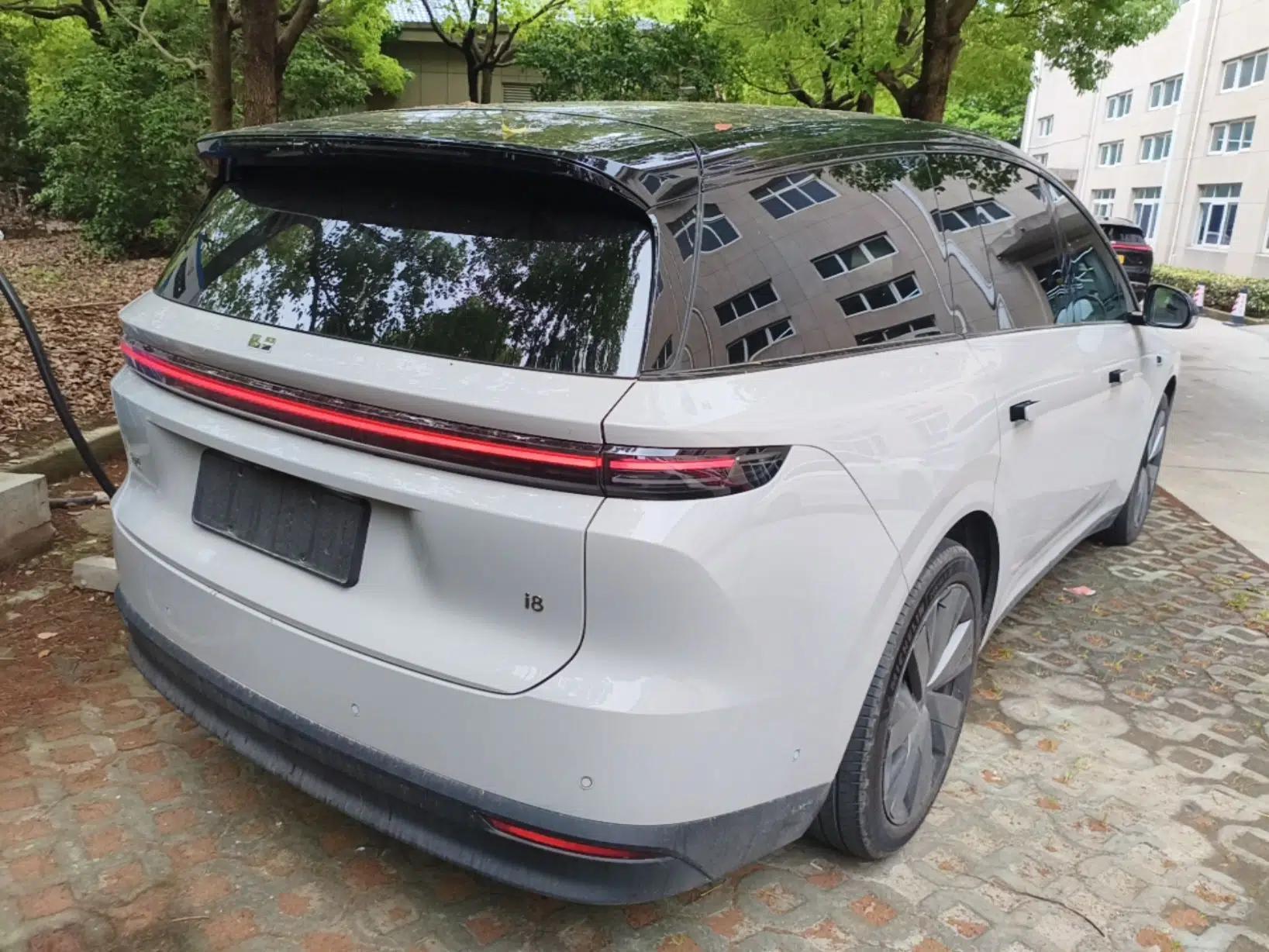Used Li Auto i8 2025 Model Standard Version — миниатюра 6