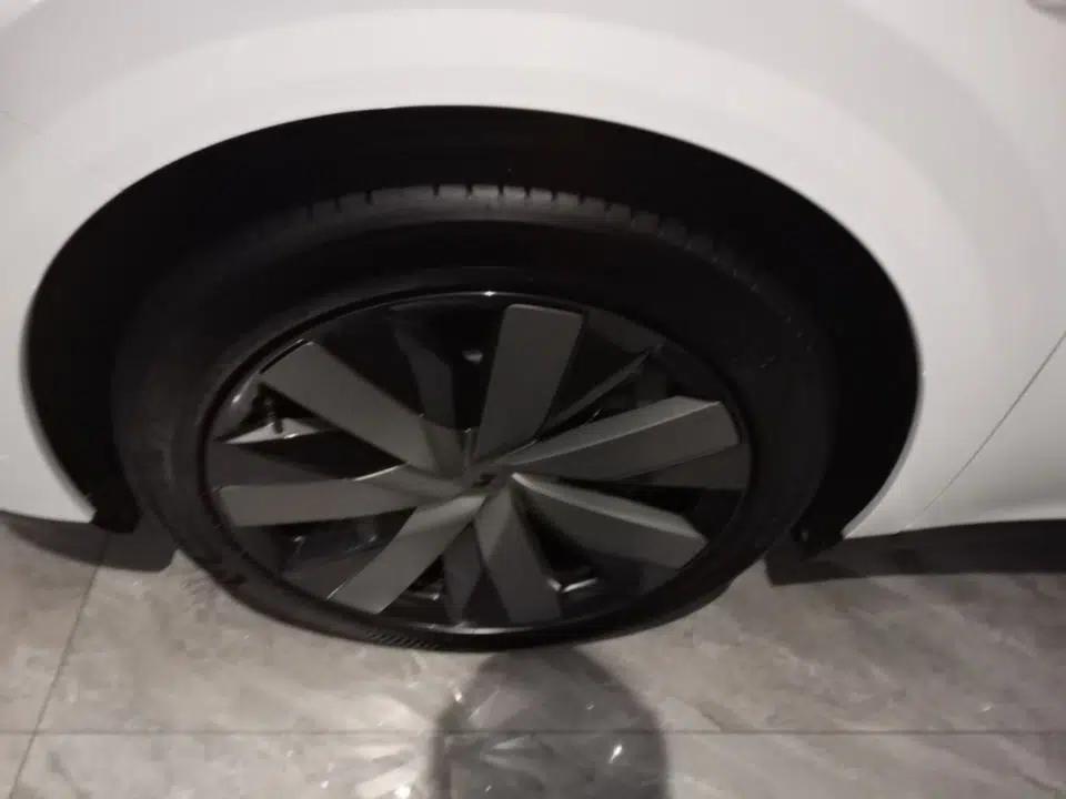 Used Li Auto i8 2025 Model Standard Version — миниатюра 10