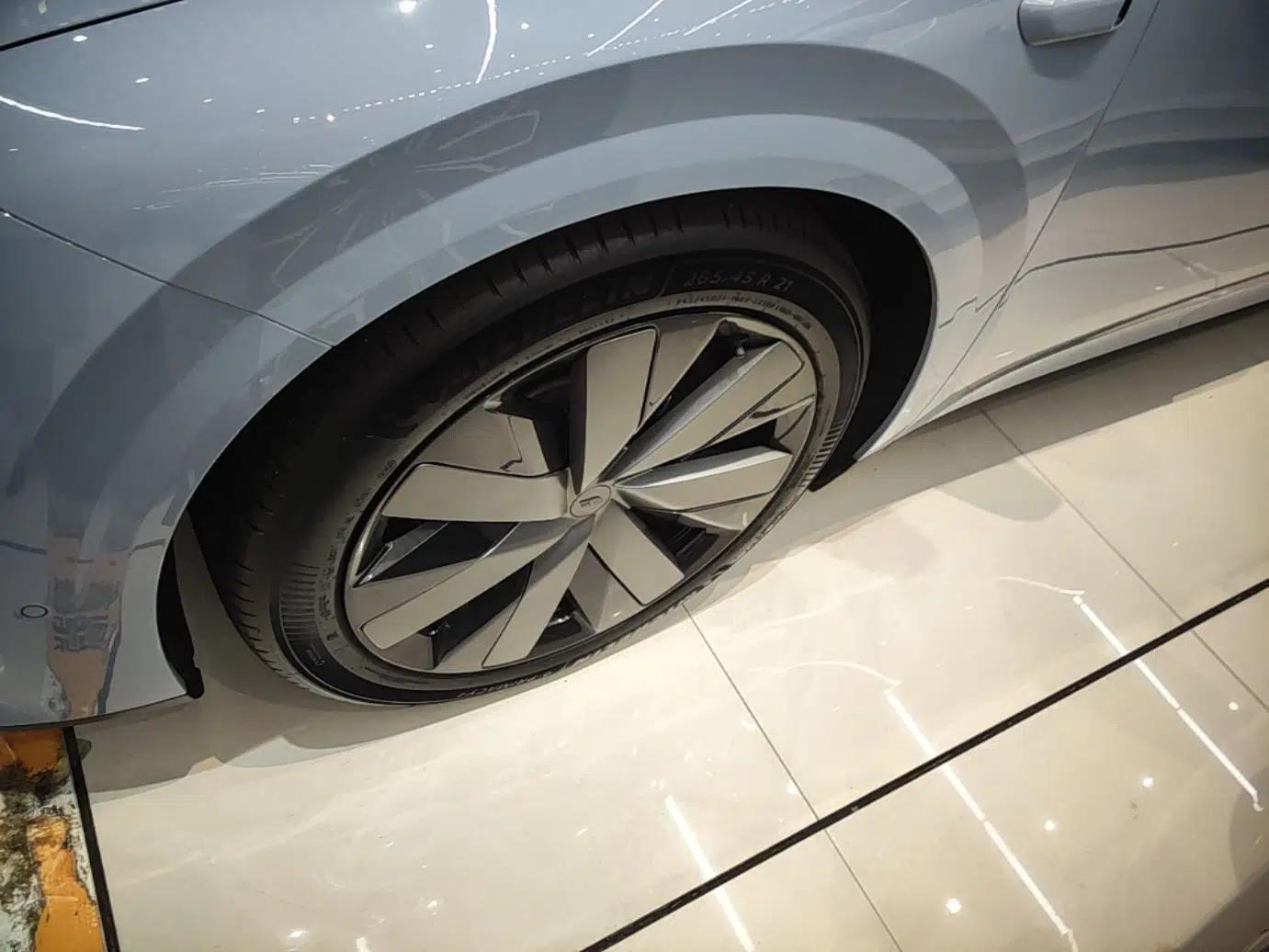 Used Li Auto i8 2025 Model Standard Version — миниатюра 10