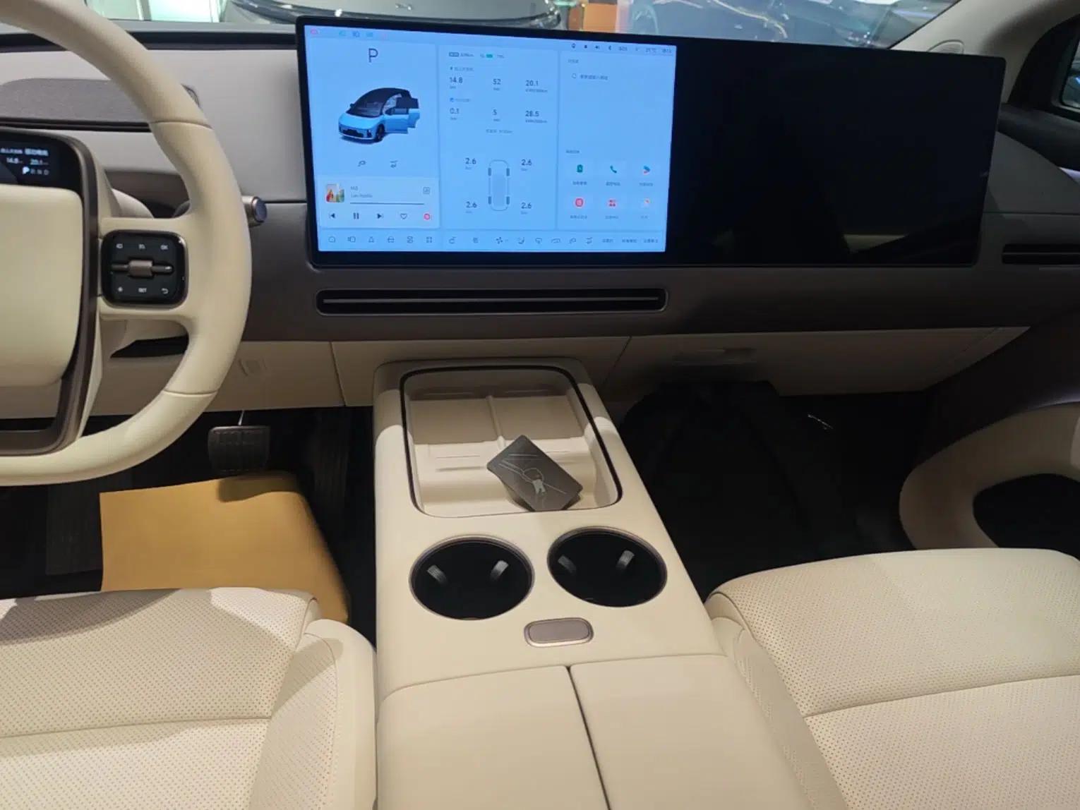 Used Li Auto i8 2025 Model Standard Version — миниатюра 15