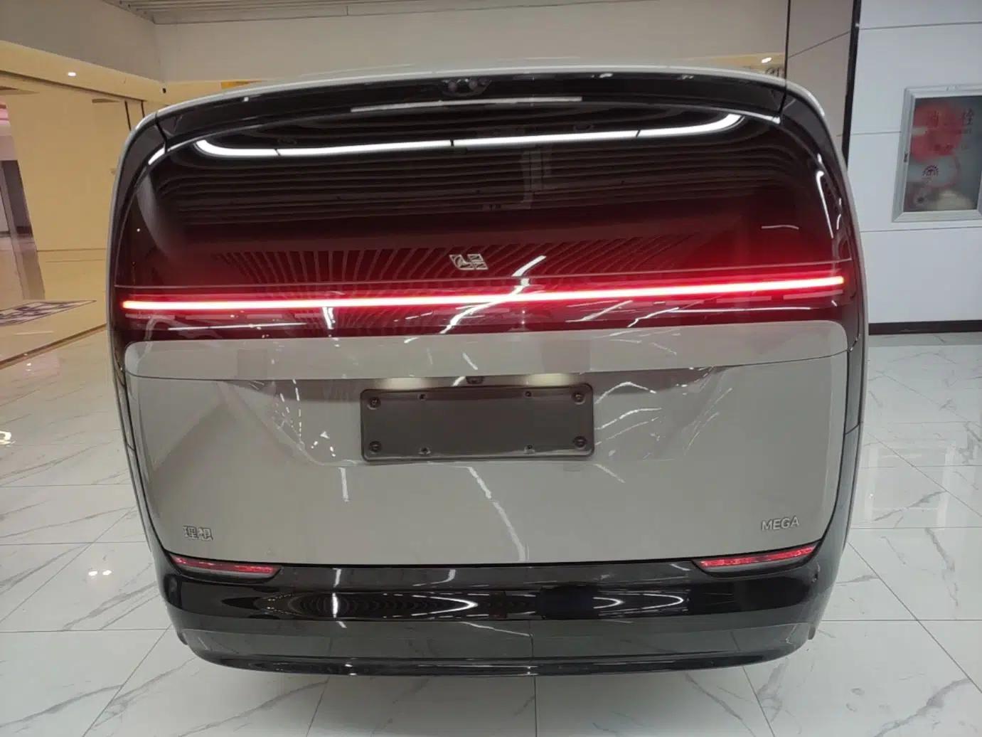 Used Li Auto MEGA 2024 Ultra Model — миниатюра 5