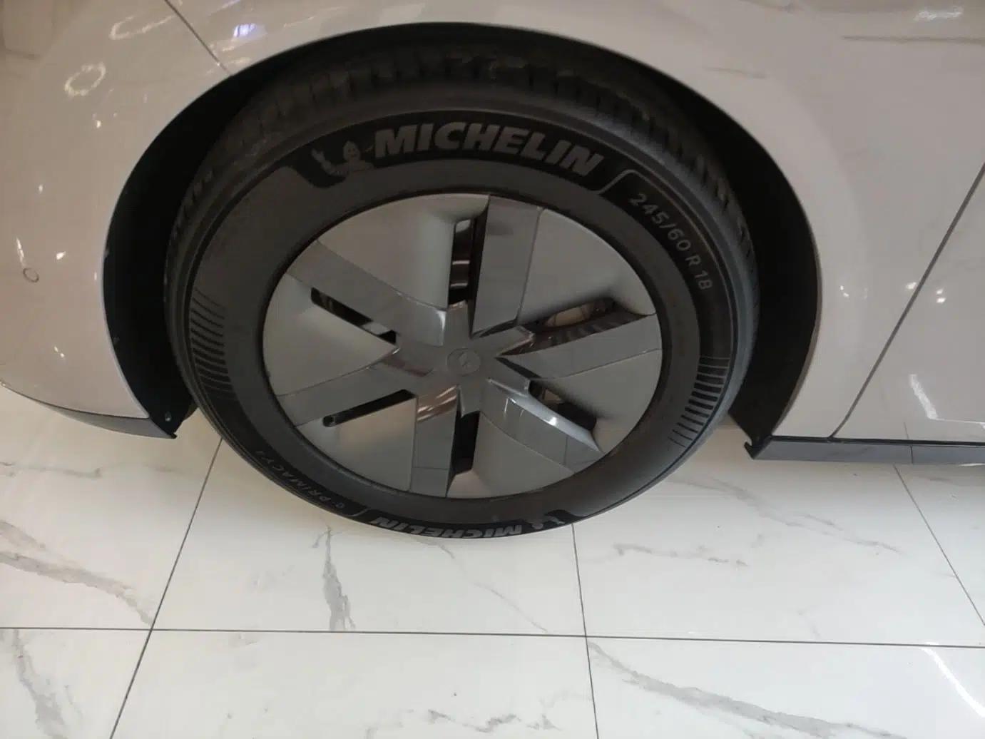Used Li Auto MEGA 2024 Ultra Model — миниатюра 10