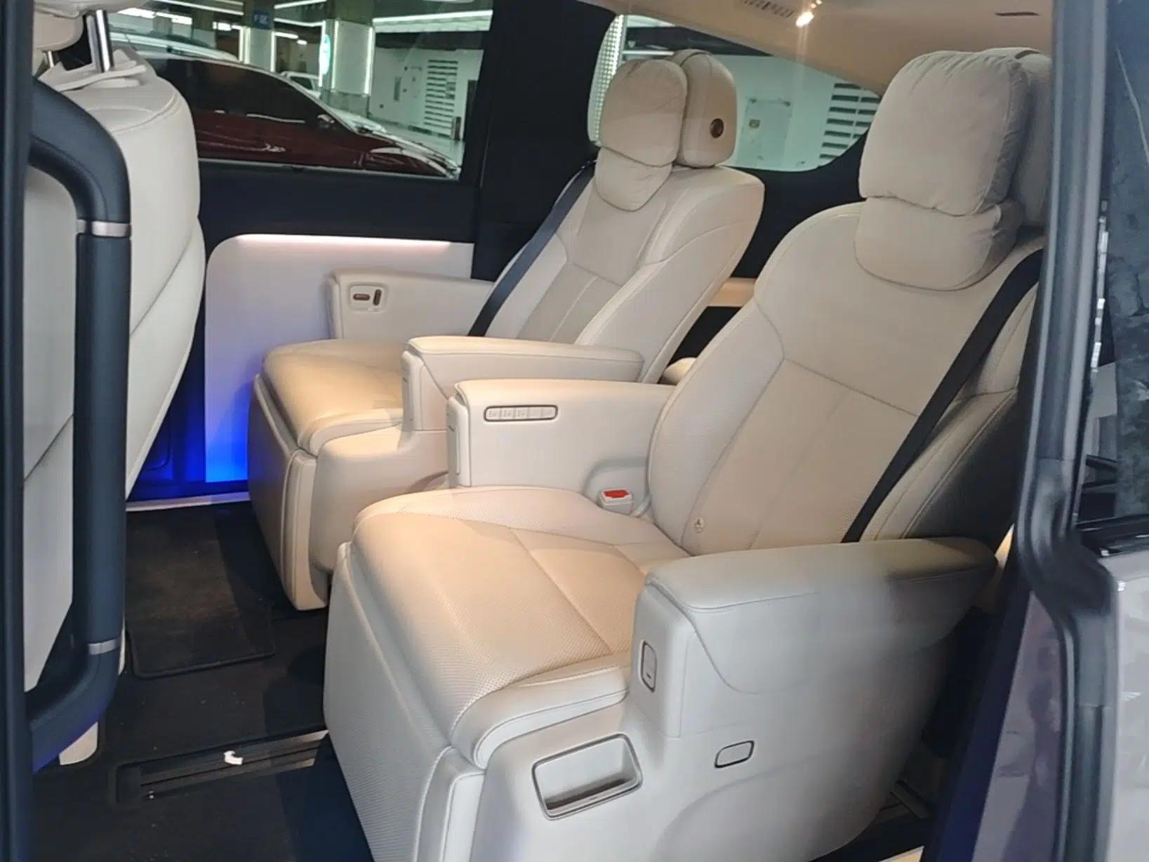 Used Li Auto MEGA 2025 Home Family Special Edition — миниатюра 20
